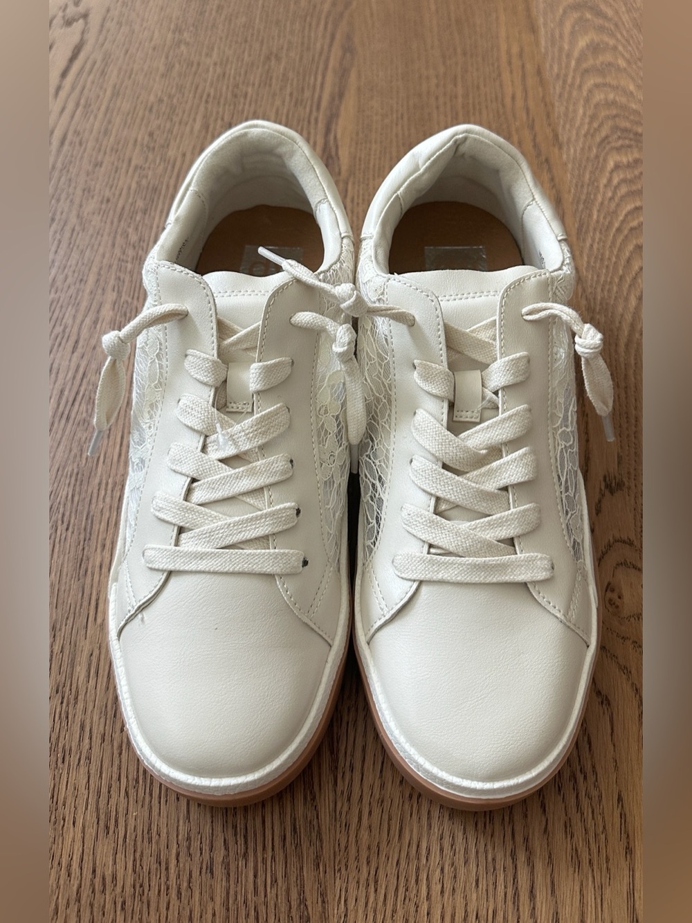 NWOT. Dolce Vita Cream Lace Platform Sneakers with Blush Accent